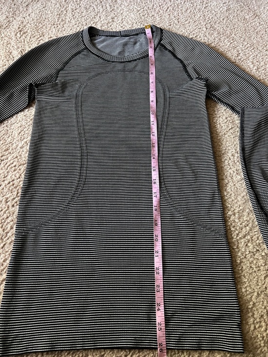 Lululemon Swiftly Tech Striped Long Sleeve Crew White / Black Size 4 - Picture 10 of 10